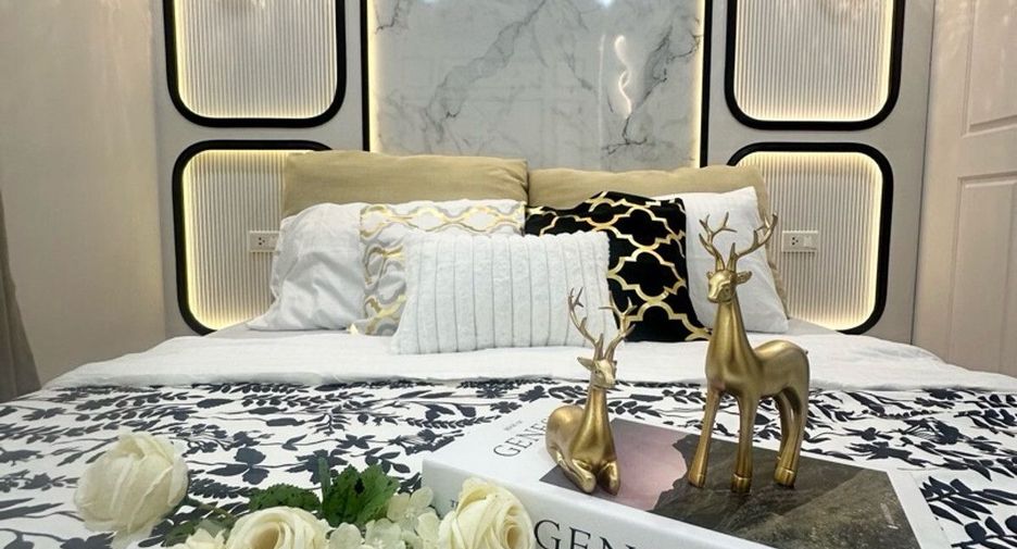For sale 1 bed condo in Wang Thonglang, Bangkok