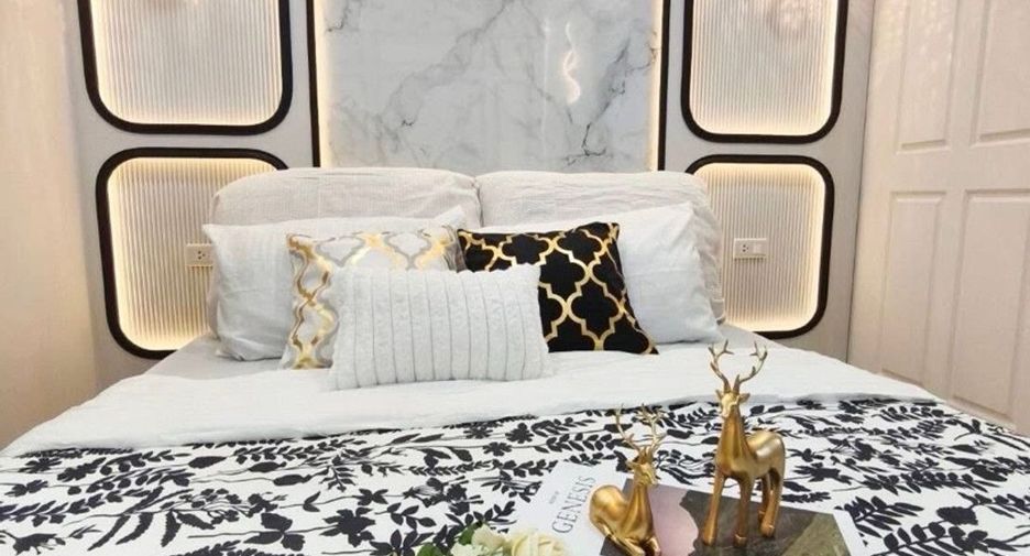 For sale 1 bed condo in Wang Thonglang, Bangkok