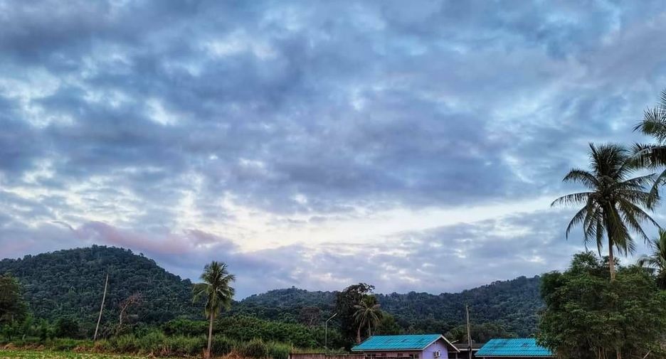 For sale land in Si Racha, Chonburi