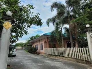 Terreno en venta en Si Racha, Chonburi