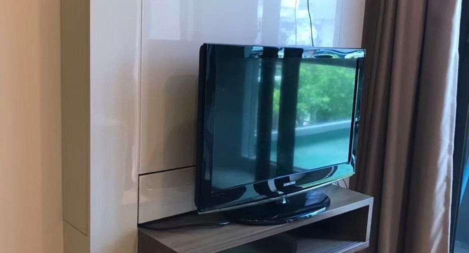 Condo en alquiler de 1 habitaciones en Sathon, Bangkok