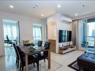À louer 2 chambres condo à Phaya Thai, Bangkok