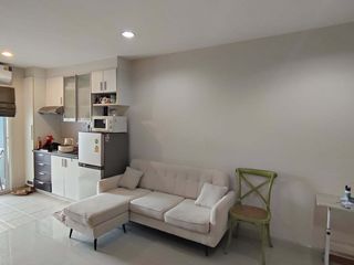 For rent 1 bed condo in Huai Khwang, Bangkok