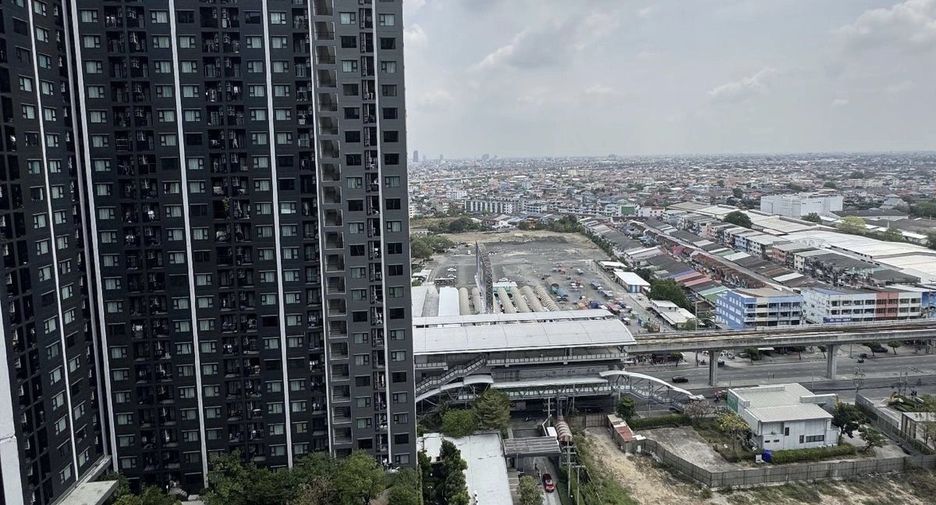 For rent 2 bedrooms condo in Mueang Samut Prakan, Samut Prakan