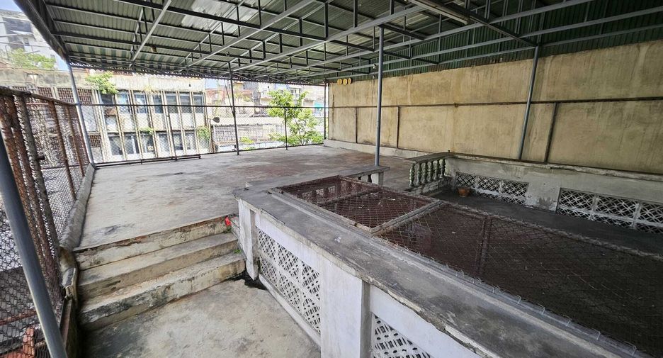 For rent retail Space in Samphanthawong, Bangkok