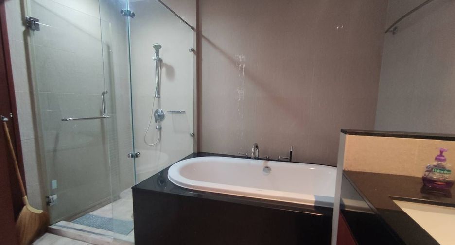 Wohnung zum Kauf und zur Miete mit 1 Zimmer in Pathum Wan, Bangkok