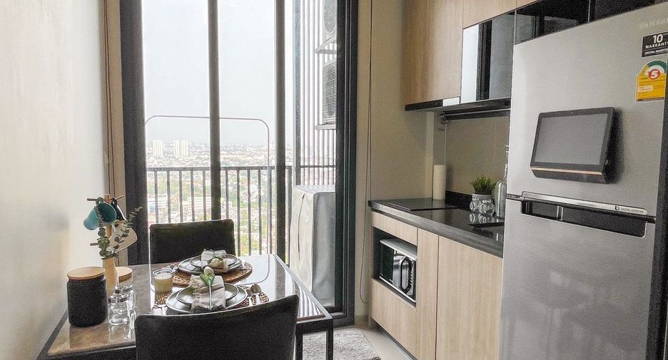 À vendre 1 chambre condo à Bang Sue, Bangkok
