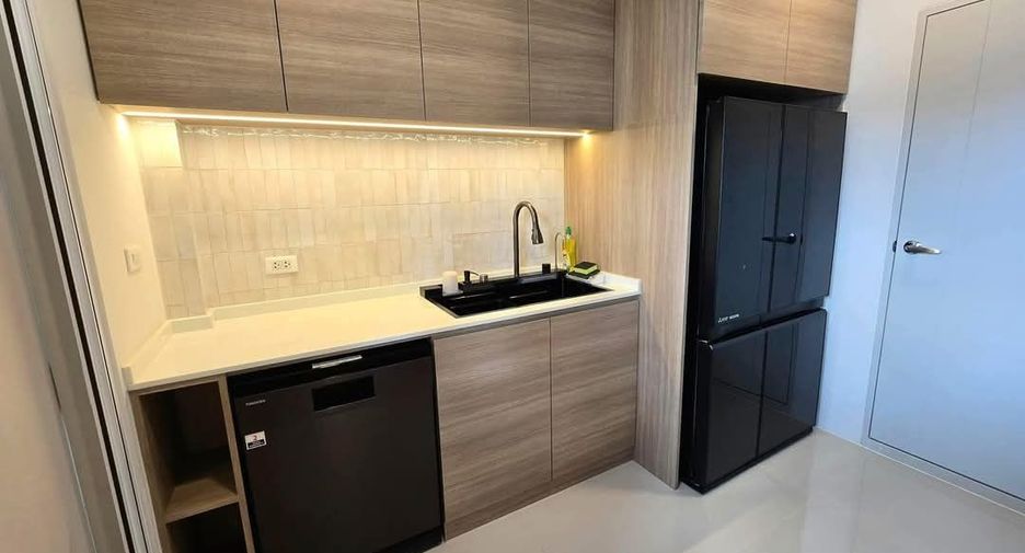 ให้เช่า 4 ห้องนอน บ้านเดี่ยว ใน บางพลี, สมุทรปราการ