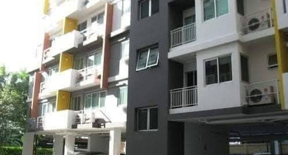 For rent studio condo in Phra Khanong, Bangkok