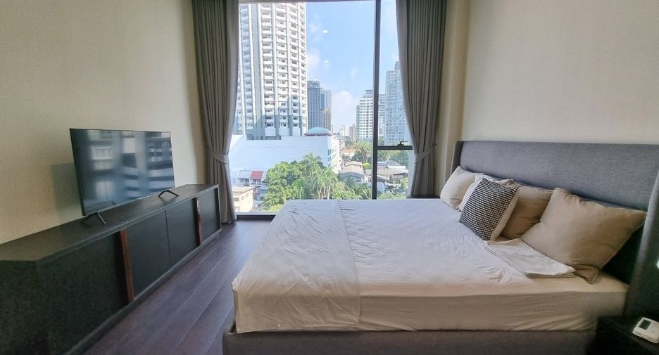 For rent 2 bedrooms condo in Khlong Toei, Bangkok