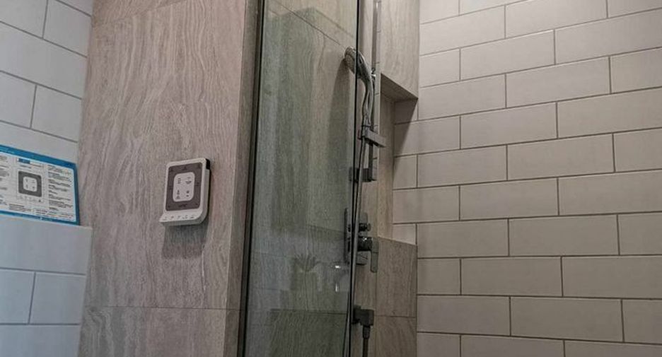 For rent 2 bedrooms condo in Chatuchak, Bangkok