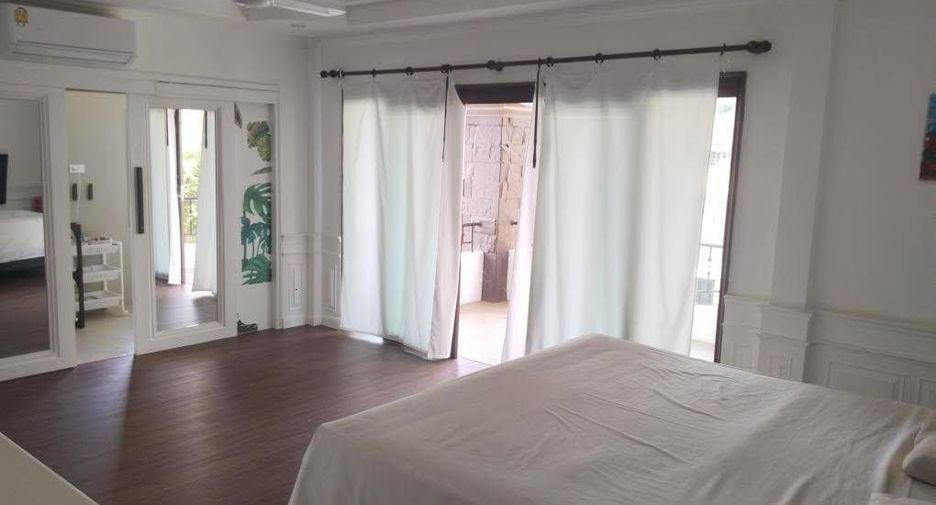 For rent 4 bedrooms villa in Kathu, Phuket