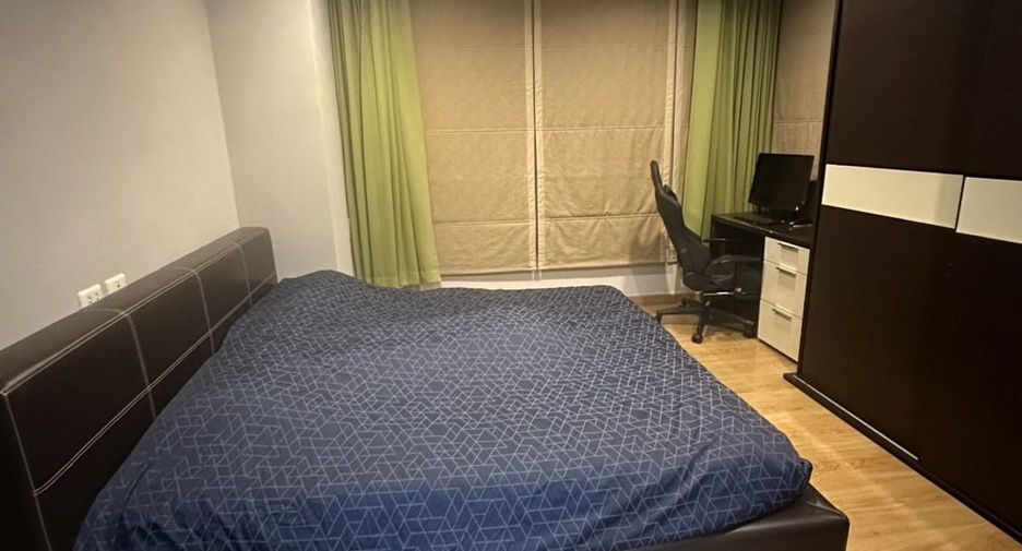 For rent 2 bedrooms condo in Ratchathewi, Bangkok