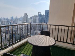 À louer 2 chambres appartement à Watthana, Bangkok