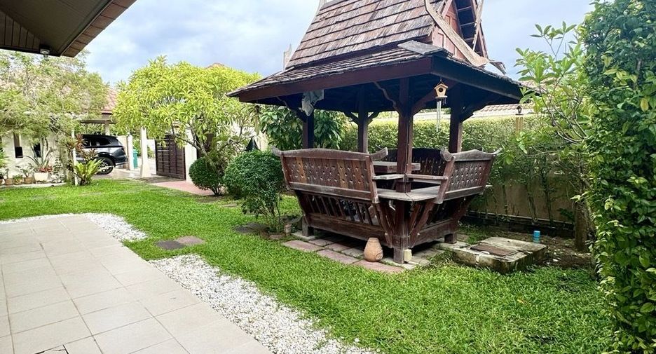 出售 3 卧室 独立屋 在 Bang Lamung, Chon Buri