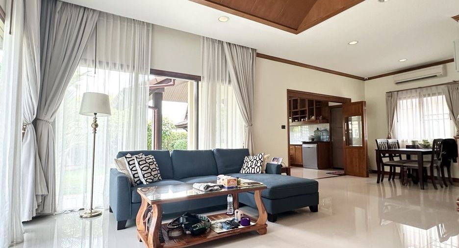 出售 3 卧室 独立屋 在 Bang Lamung, Chon Buri