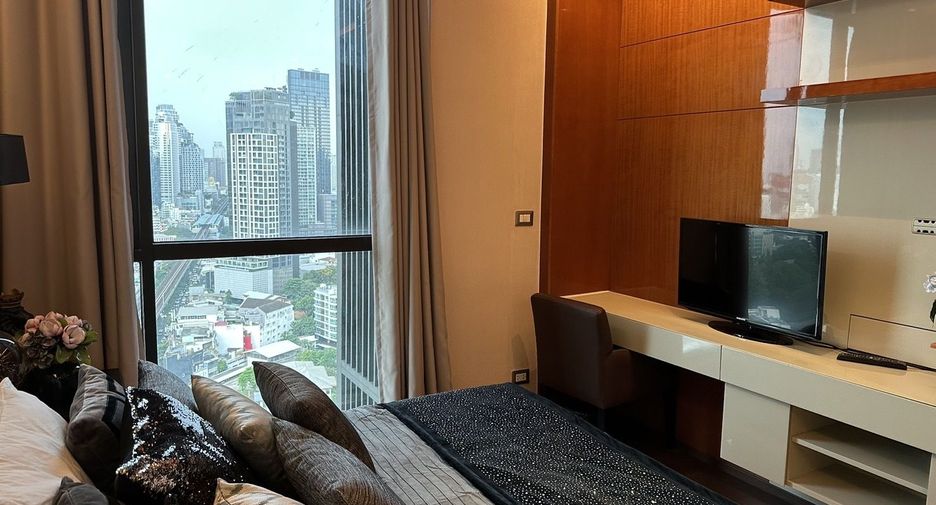 Condo en alquiler de 1 habitaciones en Khlong Toei, Bangkok