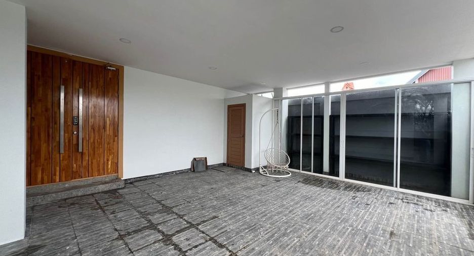 Villa zur Miete mit 3 Zimmer in Bang Lamung, Chonburi