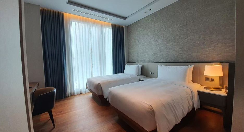 For rent 3 bedrooms apartment in Pathum Wan, Bangkok