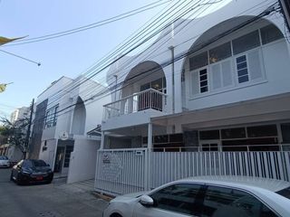 出租 3 卧室 独立屋 在 Phra Khanong, 曼谷