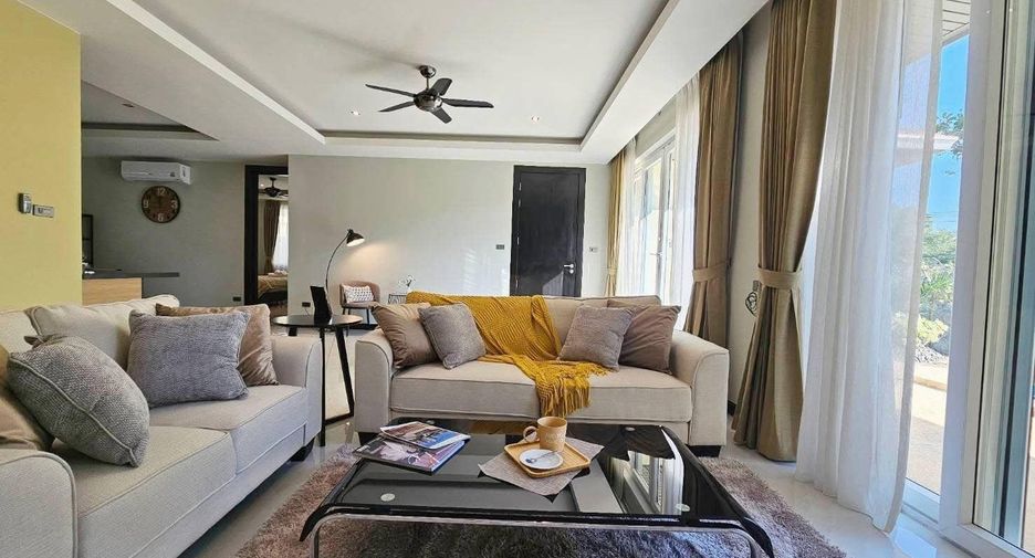 For sale 4 ベッドルーム villa in Bang Lamung, Chonburi