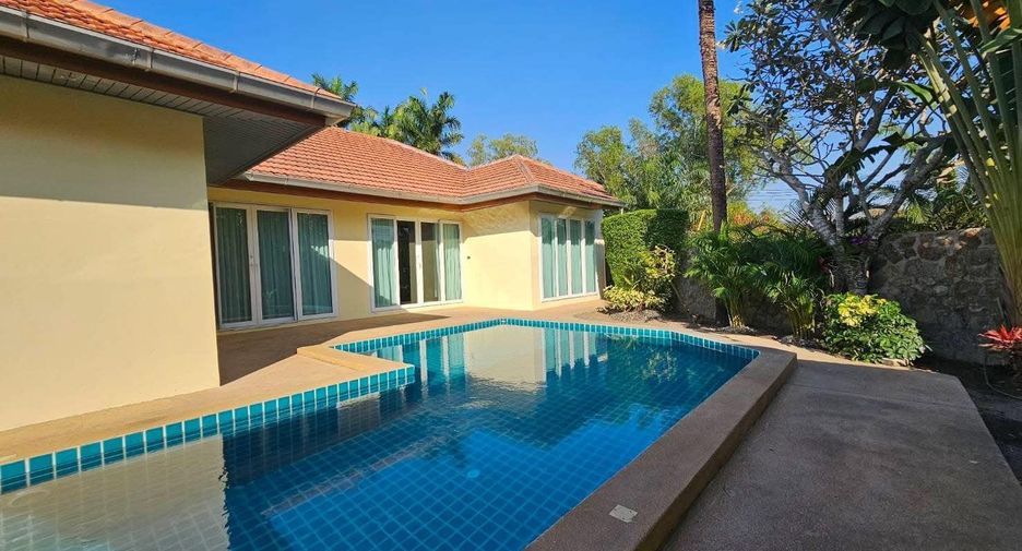 For sale 4 ベッドルーム villa in Bang Lamung, Chonburi