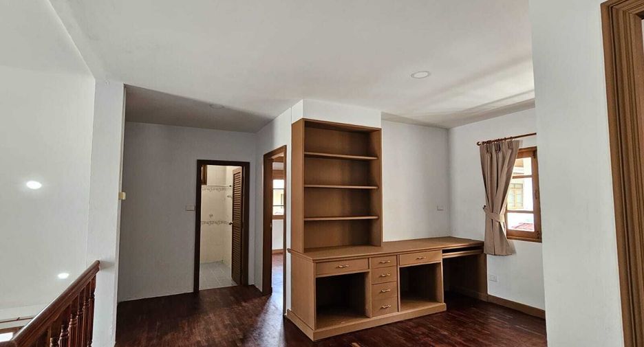 For rent 3 bedrooms house in Mueang Phuket, Phuket