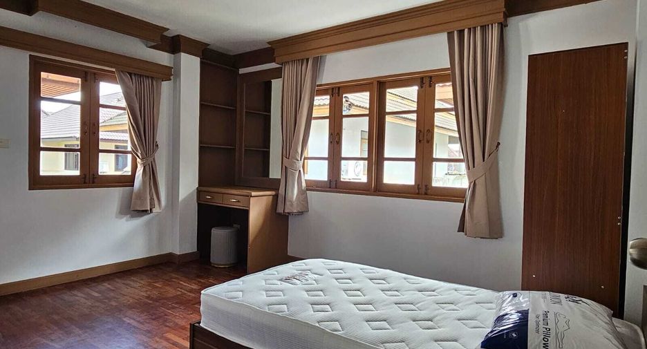 For rent 3 bedrooms house in Mueang Phuket, Phuket
