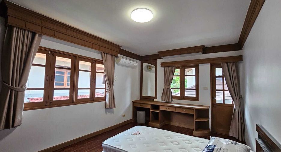 For rent 3 bedrooms house in Mueang Phuket, Phuket