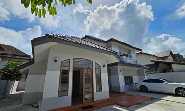 For rent 3 bedrooms house in Mueang Phuket, Phuket