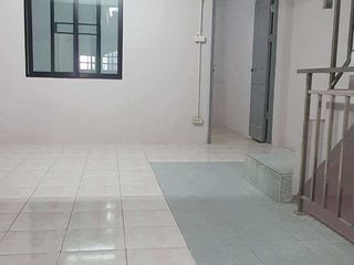 For sale and for rent 4 bedrooms townhouse in Mueang Samut Prakan, Samut Prakan
