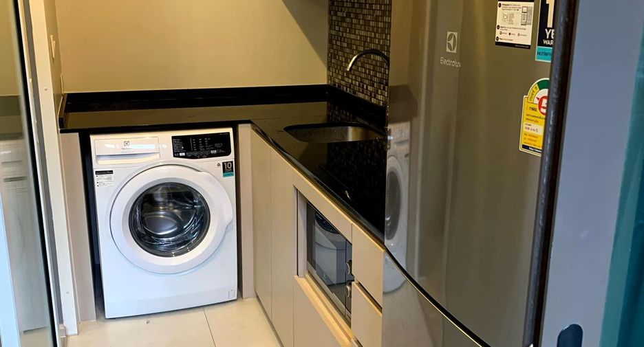 For rent 1 bed condo in Khan Na Yao, Bangkok