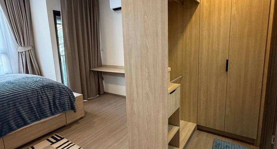 For rent studio condo in Phaya Thai, Bangkok