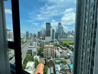 For rent 1 bed condo in Pathum Wan, Bangkok