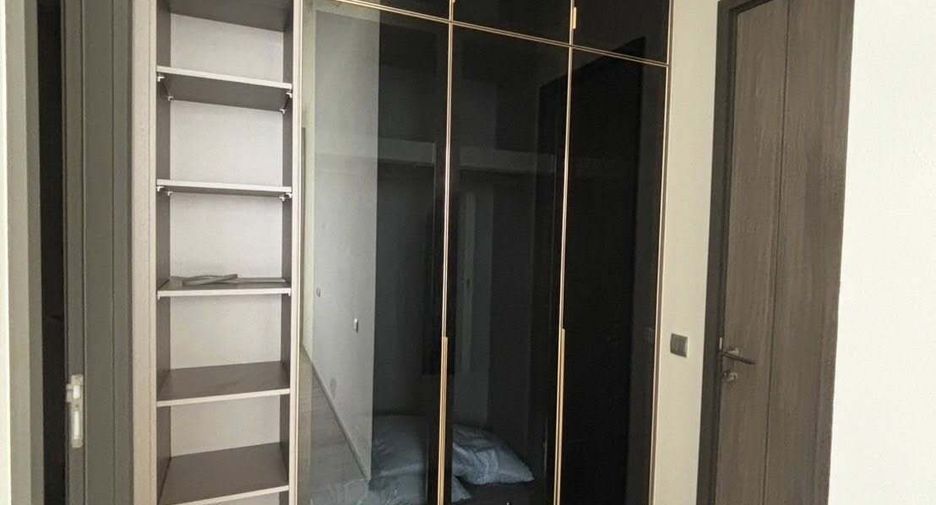 For rent 3 bedrooms condo in Bang Kho Laem, Bangkok