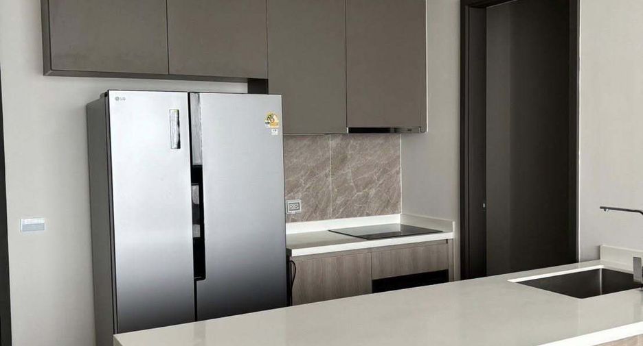For rent 3 bedrooms condo in Bang Kho Laem, Bangkok