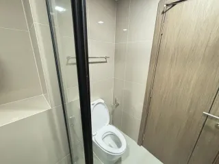 For rent studio condo in Phaya Thai, Bangkok