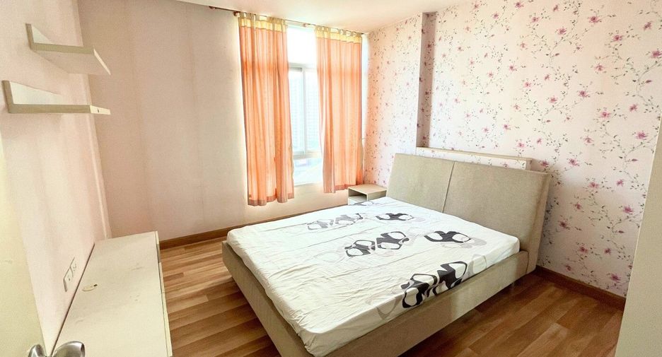 For sale 3 bedrooms condo in Bang Na, Bangkok