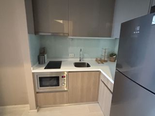 For rent 1 bed condo in Pathum Wan, Bangkok