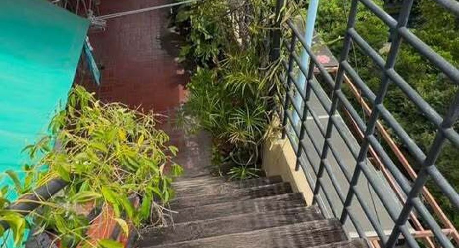 For sale and for rent office in Huai Khwang, Bangkok
