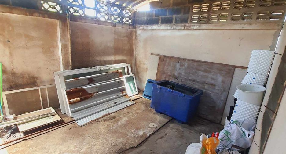 For sale 3 bedrooms retail Space in Mueang Phuket, Phuket