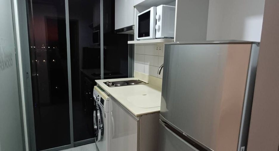 Condo en alquiler de estudio en Phra Khanong, Bangkok