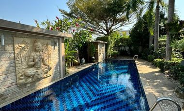 Villa en venta de 4 habitaciones en Sattahip, Chonburi