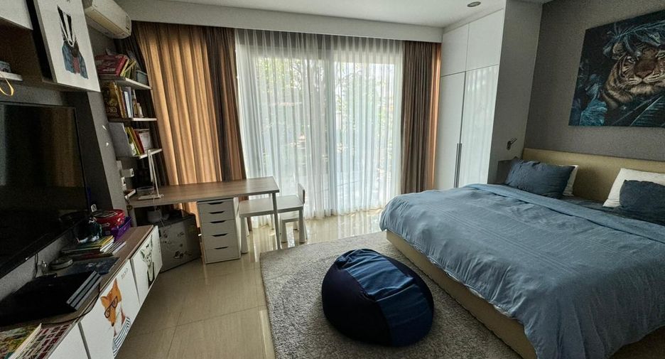 À vendre 4 chambres villa à Sattahip, Chonburi