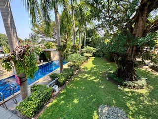 Villa zum Kauf mit 4 Zimmer in Bang Saray, Pattaya