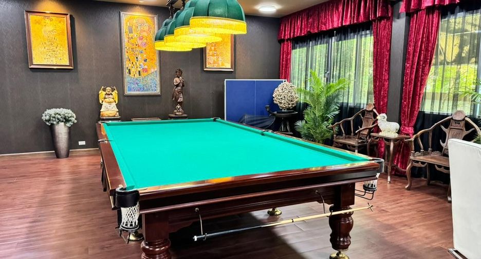 À vendre 4 chambres villa à Sattahip, Chonburi