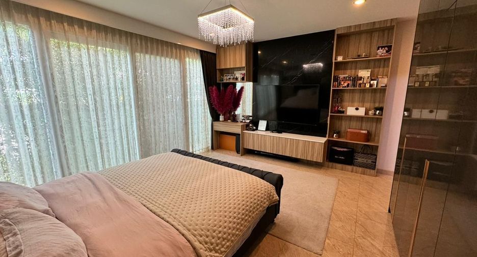À vendre 4 chambres villa à Sattahip, Chonburi