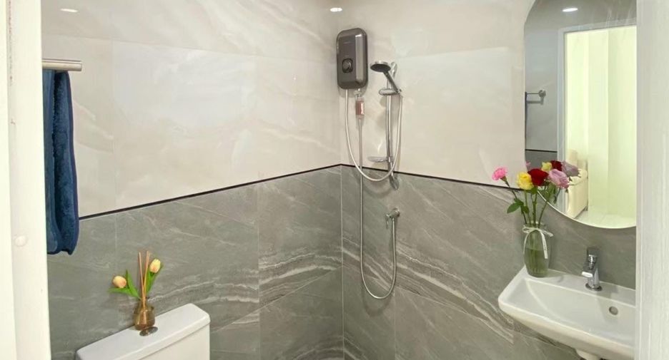 For sale 2 bedrooms townhouse in Thalang, Phuket