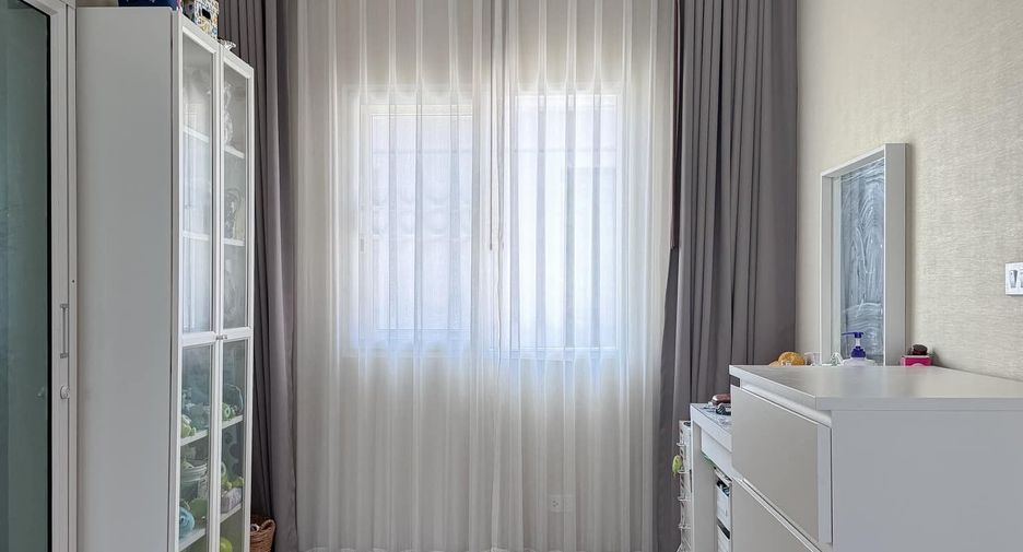Haus zum Kauf und zur Miete mit 4 Zimmer in Bang Khen, Bangkok