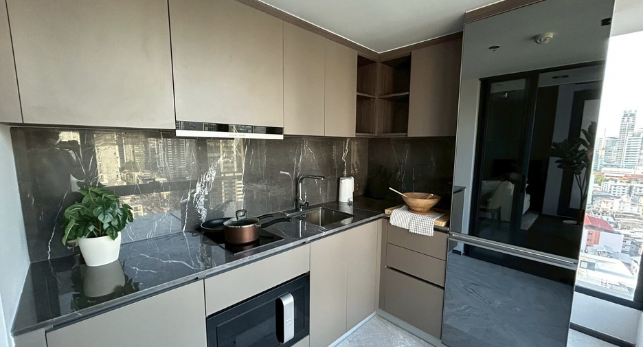 For rent 1 bed condo in Ratchathewi, Bangkok
